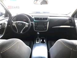 نيسان ألتيما